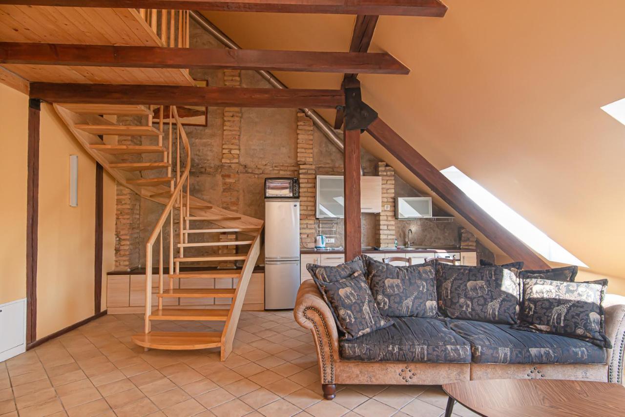 Spacious 2-Bedroom Apartment With Sauna In Vilnius Old Town By Urban Rent 外观 照片